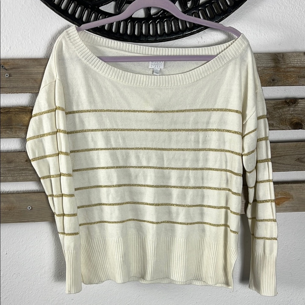 New York & Company Cream and Gold Crew Neck Sweater